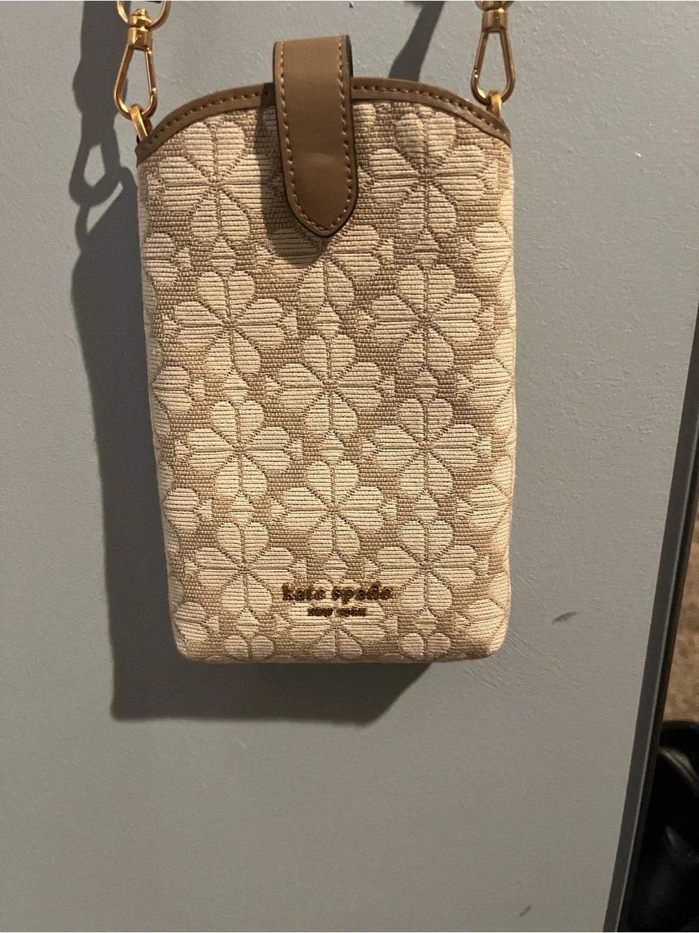 kate spade Beige and White Floral Jacquard Crossbody with Gold Hardware